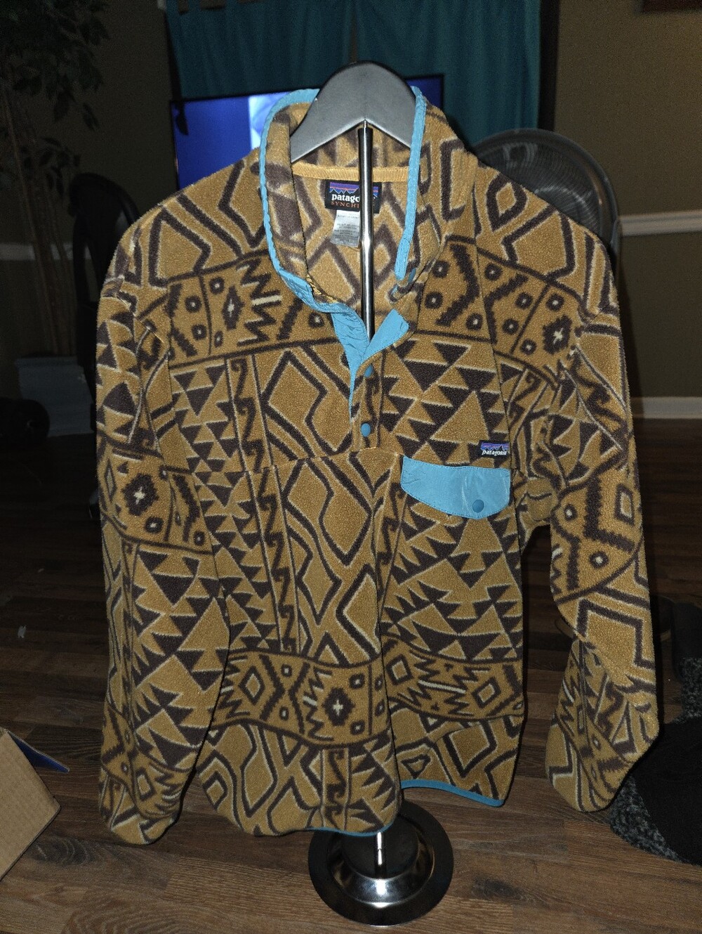 Patagonia Brown Geometric Pattern Synchilla Snap-T with Turquoise Trim